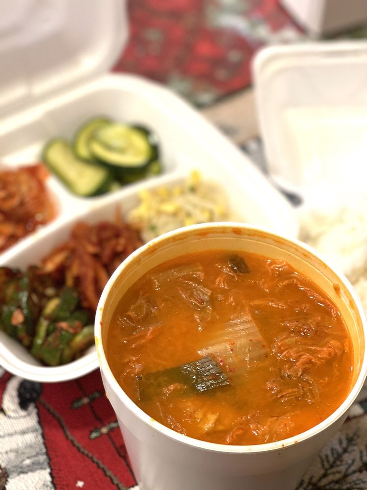 HAPPY HOUSE Updated November 2024 409 Photos & 221 Reviews 3008