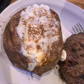 Texas Roadhouse - 8 oz sirloin and sweet potato - Steakhouses Near Me - Cookeville, Tennessee Texas Roadhouse - 8 oz sirloin and sweet potato - Steakhouses Near Me - Cookeville, Tennessee