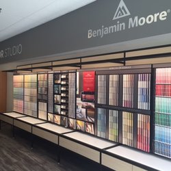 NAL'S Paint Center - Leominster showroom