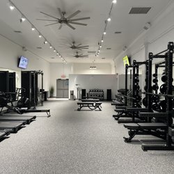 LUXE Health Club - State of the art fitness equipment. Luxury personal training in Scottsdale, AZ