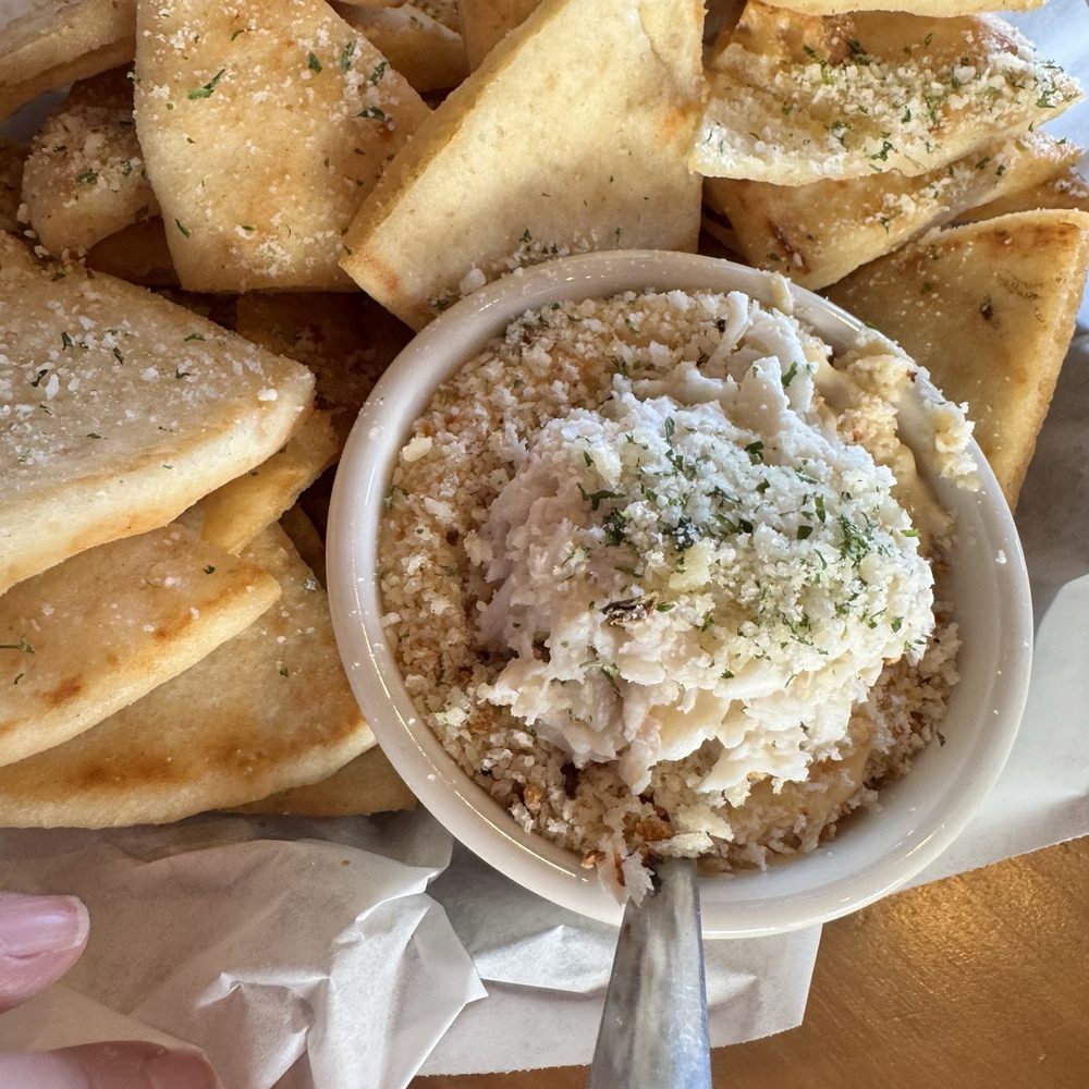 Crab/queso dip
