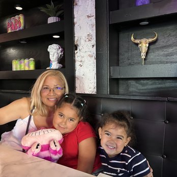 Papi Smash'd Burger - Burgers Near Me - Orlando, Florida Papi Smash'd Burger - Burgers Near Me - Orlando, Florida