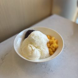 Myth Dessert & Patisserie - Classics - Mango Sticky Black Rice with ice cream