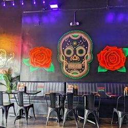 Talkin' Tacos Pembroke Pines - Mural