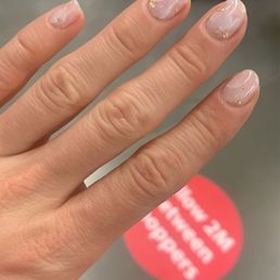 Rose quartz shellac mani Rose quartz shellac mani