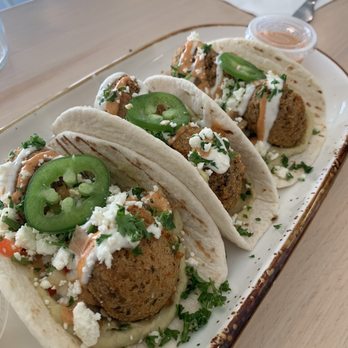 Crest Cafe - Tacos - Mediterranean Near Me - Elk Grove, California