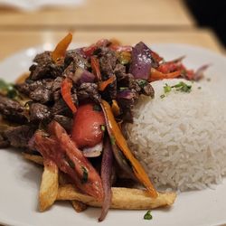 Huanchaco - Lomo Saltado