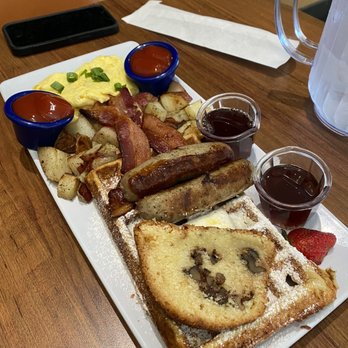 Joe's Farm Grill - Joe's Big Breakfast - American Near Me - Gilbert, Arizona