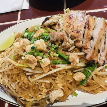 Dalah - Pad Thai with grilled chicken - Thai Near Me - Pasadena, California