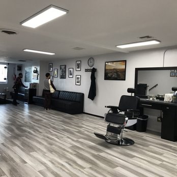 Gentlemen's Barber Shop - Barbershop - Barbers Near Me - Culver City, California