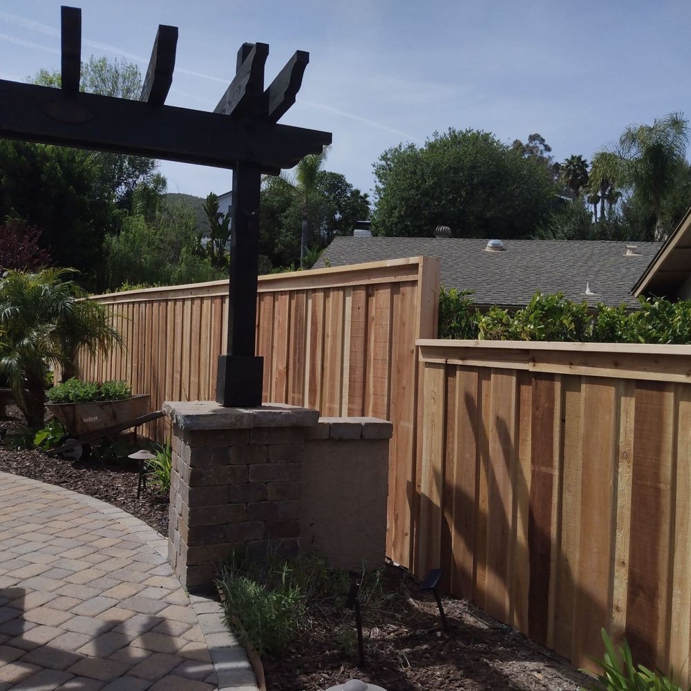 Smith Fence - Board on board cap fence. - Fences & Gates Near Me