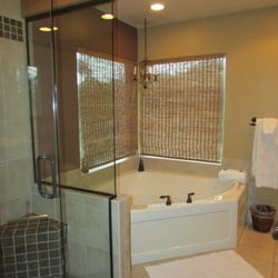 Bandon Escape Beach House - Master Bathroom