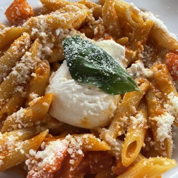 Cafe Epicure - Penne Sorrentina - Italian Near Me - Sarasota, Florida