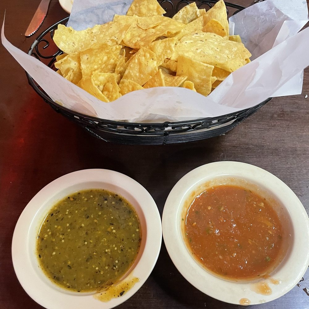 Los Tapatios Mexican Restaurant - Chips and salsa. - Mexican Near Me - Choctaw, Oklahoma Los Tapatios Mexican Restaurant - Chips and salsa. - Mexican Near Me - Choctaw, Oklahoma