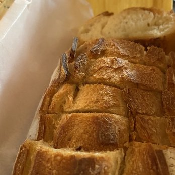 Almond Restaurant - Warm bread - New American Near Me - Bridgehampton, New York