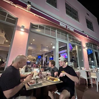 Big Pink - After yoga bite - Pizza Near Me - Miami Beach, Florida