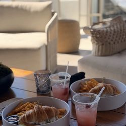 user provided Limón Rooftop Bar photo