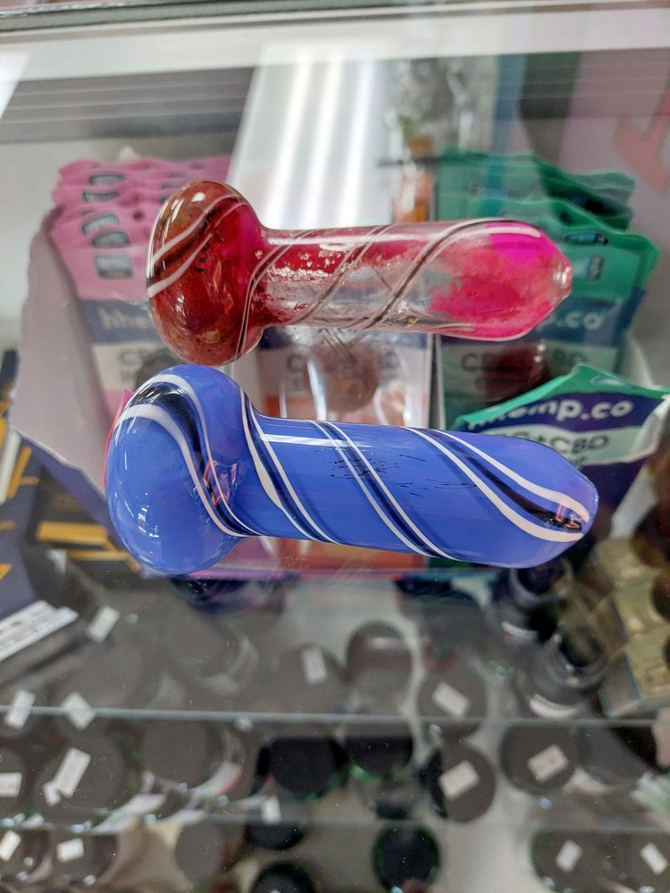 STARS SMOKE SHOP Updated October 2024 11 Reviews 64 N Harrison Rd