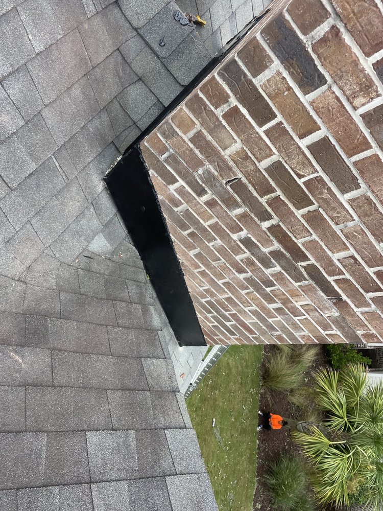 Slide of Zack Roofing