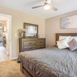Autumn Ridge Apartments