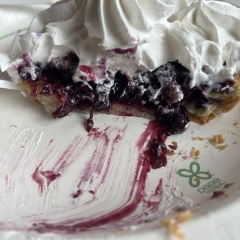 Gilbert's Chowder House - Blueberry pie - Seafood Near Me - Portland, Maine