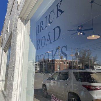 Brick Road Books - Bookstores Near Me - Winterset, Iowa Brick Road Books - Bookstores Near Me - Winterset, Iowa