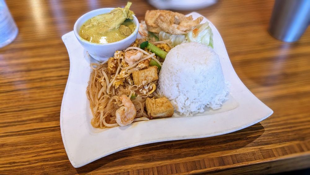 ZEN YAI THAI RESTAURANT Updated October 2024 1465 Photos & 879