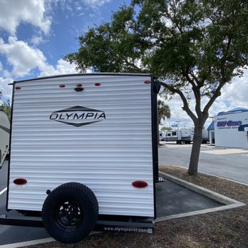 Blue Compass RV - Sarasota - 2022 Highland Ridge Olympia Sport 19BH - RV Dealers Near Me - Sarasota, Florida Blue Compass RV - Sarasota - 2022 Highland Ridge Olympia Sport 19BH - RV Dealers Near Me - Sarasota, Florida