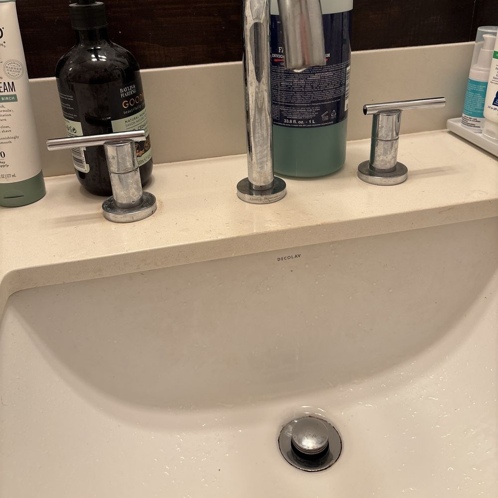 Pacific Plumbing Team - Leaky faucet before - Plumbing Near Me - Los Angeles, California Pacific Plumbing Team - Leaky faucet before - Plumbing Near Me - Los Angeles, California
