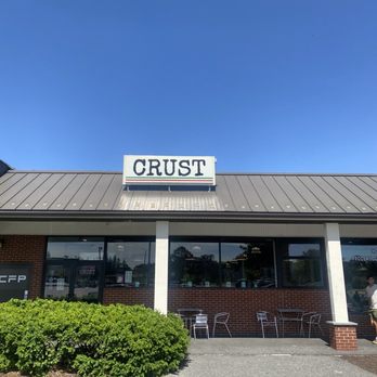 CRUST - Front entrance - Pizza Near Me - Pittsfield, Massachusetts