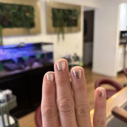 Kalì Zoì Nails - Structured manicure in order to help my poor little nails grow and get back to healthy.