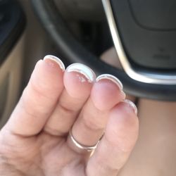 L A Nails
