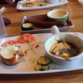 Applebee's Grill + Bar - Clubhouse grille and French onion soup - Sports Bars Near Me - Bessemer, Alabama