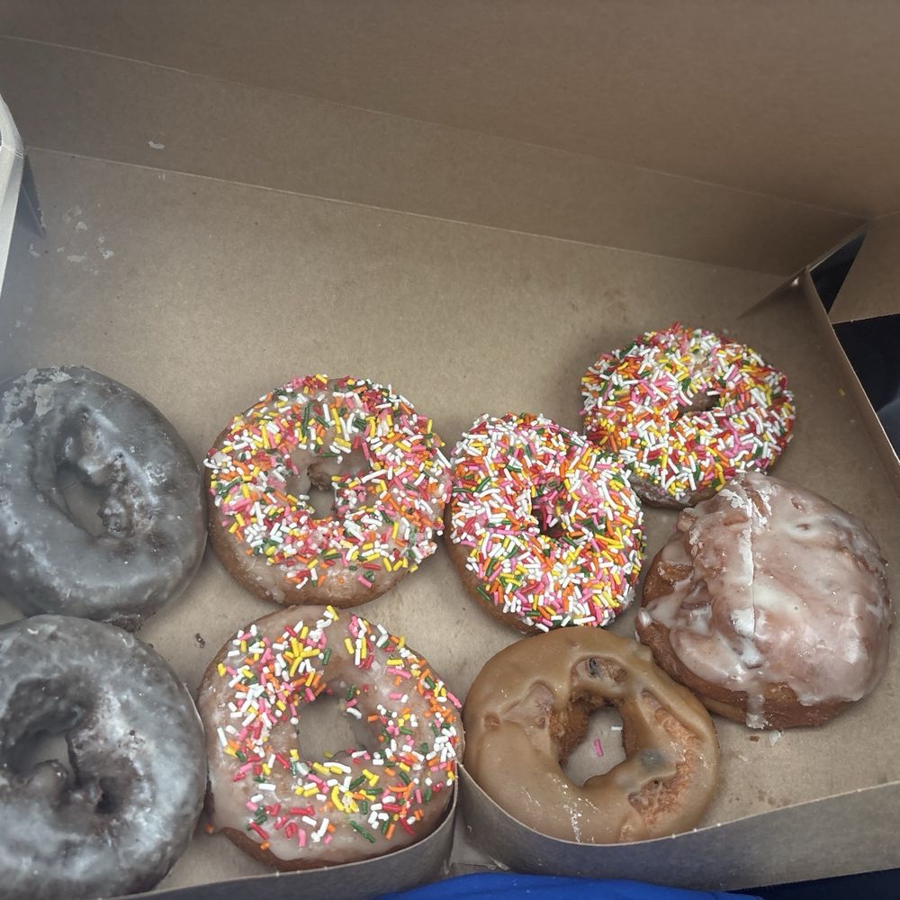 donuts!!! donuts!!!