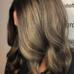 Soho Hair Group & Day Spa - Subtle Highlight