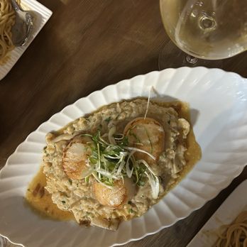 Cafe Hiro - Scallop mushroom risotto - Italian Near Me - Cypress, California