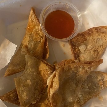 Bangkok Corner - Cream Cheese Wonton done wrong - Thai Near Me - Costa Mesa, California