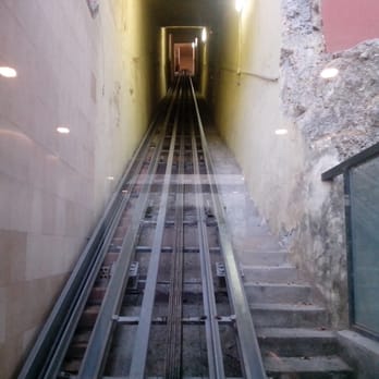Hotel Catalonia Majorica - Lift from Av Joan Miro to reception level (rear hotel access) - Hotels Near Me - Palma, PM