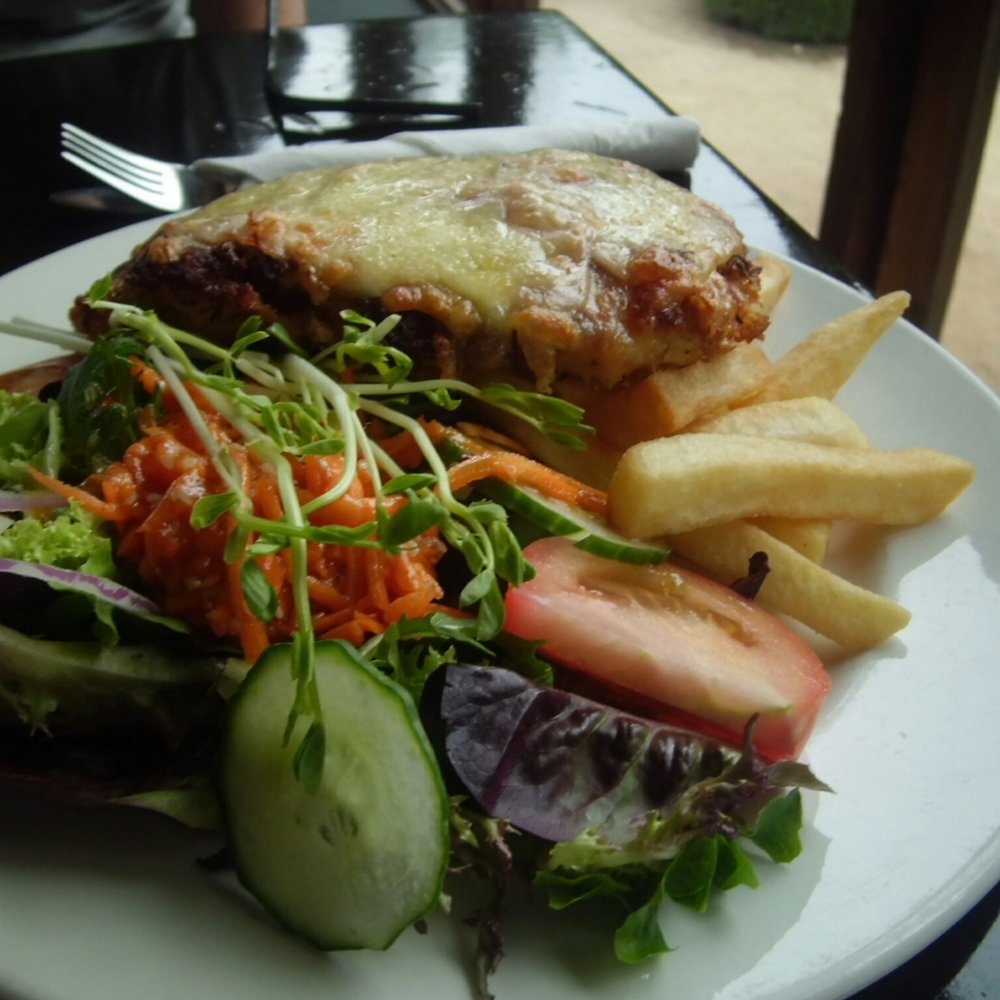 Ashcombe Maze & Lavender Gardens - Chicken Parma - Food Near Me - Shoreham, VIC