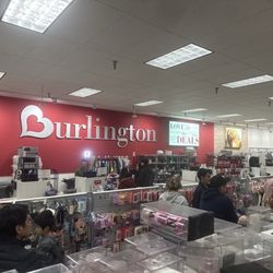 Burlington - Here's the line after 20 minutes of waiting