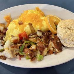 Mama K's Diner - Senior omelet w/. Country Potato's & biscuit