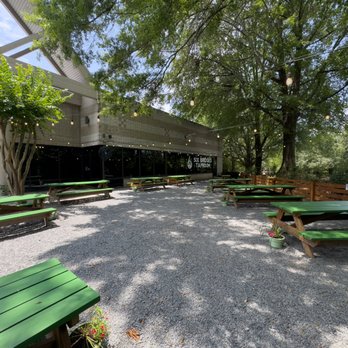 Six Bridges-Johns Creek - Outdoor Space - Breweries Near Me - Johns Creek, Georgia Six Bridges-Johns Creek - Outdoor Space - Breweries Near Me - Johns Creek, Georgia
