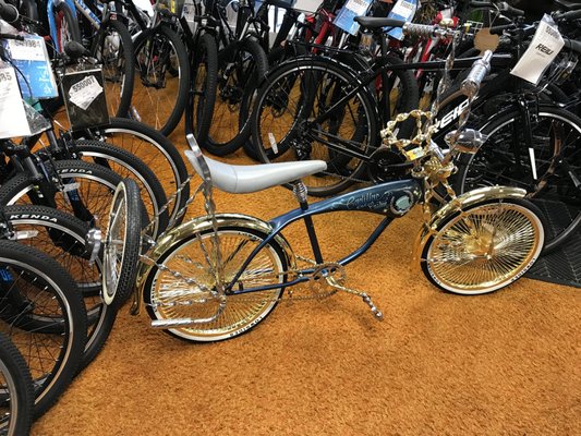 Barnard's Cyclery by null