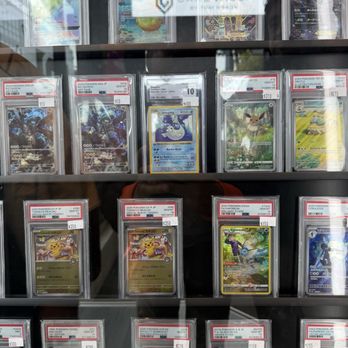 CardVault by Tom Brady - collections - Tabletop Games Near Me - San Francisco, California CardVault by Tom Brady - collections - Tabletop Games Near Me - San Francisco, California