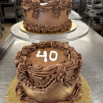 La Bakery Cafe & Eatery - Chocolate cake - Bakeries Near Me - Carson City, Nevada La Bakery Cafe & Eatery - Chocolate cake - Bakeries Near Me - Carson City, Nevada