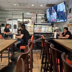 Macondo Kitchen  - Yummy  food