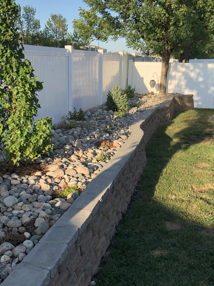 AM LANDSCAPING Updated August 2024 1216 Belmont Rd, Grand Forks, North Dakota Landscaping