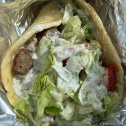 New York Halal Food - Combination gyro, with spicy chicken and plain beef.