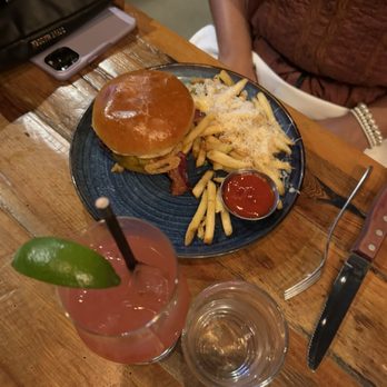 Eureka! - BBQ Burger - American Near Me - Austin, Texas