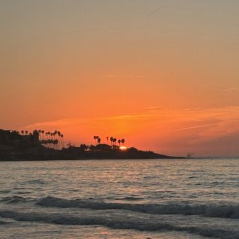 C Level - View of the sunset - New American Near Me - San Diego, California